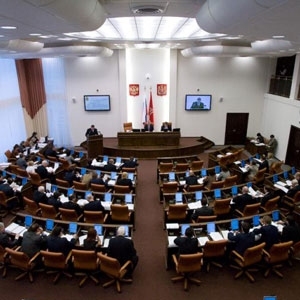 Спикер кировского парламента отказался от сенаторского кресла из-за разногласий с губернатором