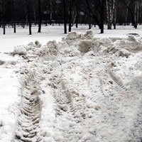 В Кировской области из снежного плена вызволили автобус с детьми