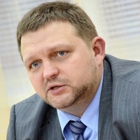 Губернатор Белых запретит пить в здании правительства