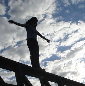 Кировчанин пытался сброситься с моста через Вятку