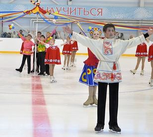 1 июня в Кирове открылся новый ледовый каток «Дымка»