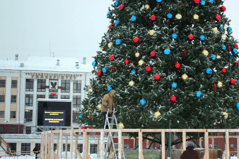 Новый год 2015 в Кирове: афиша общегородских массовых мероприятий
