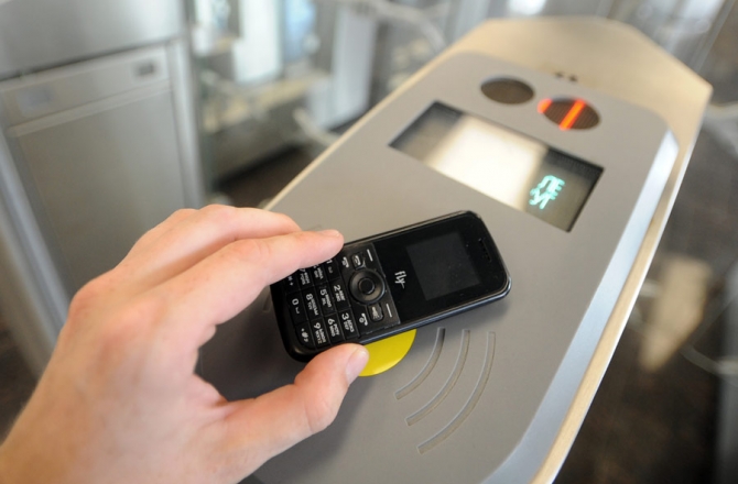 Кировчане смогут оплачивать проезд в общественном транспорте при помощи телефона