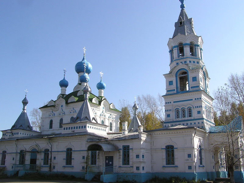 Погода кирс. Храм Покрова Пресвятой Богородицы в Кирсе. Храм Покрова Пресвятой Богородицы г. Кирс. Покровская Церковь Кирс. Храм Кирс Кировская область.