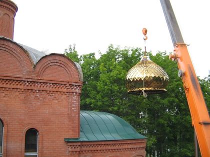 Миллион рублей унесся в небо