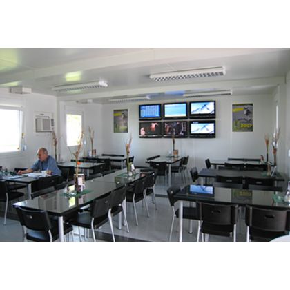 В Кирове ищут лучший магазин, кафе и службу быта